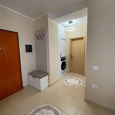 Apartment Made *